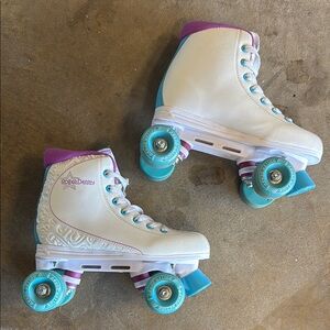 Roller Derby Trinity Women's Athletic Roller Skates - Cream and Purple